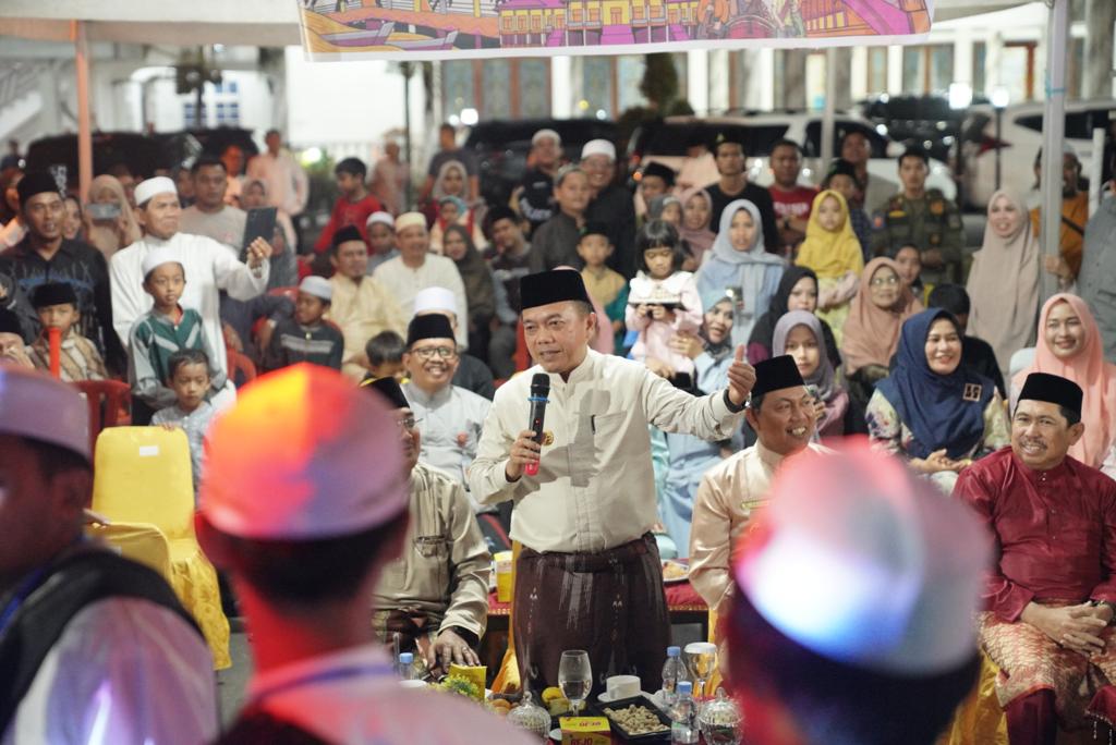 Meriah! Gubernur Al Haris Buka Festival Arakan Sahur di Kuala Tungkal