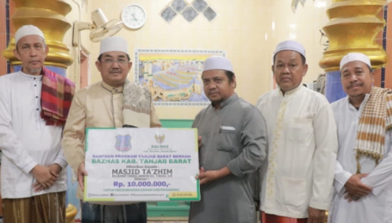 Bupati Kembali Gelar Kegiatan Rutin Safari Subuh di Masjid Ta'Zhim Kuala Tungka