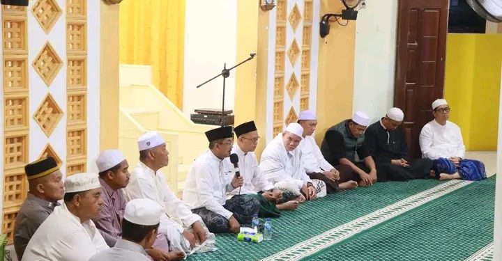 Safari Subuh di Masjid Jamalia, Bupati UAS Ajak Masyarakat Aktif Jaga Lingkungan