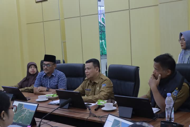 Wakil Ketua I DPRD Tanjabbar Dampingi Wabup Katamso Kunker Ke BPJN Jambi 