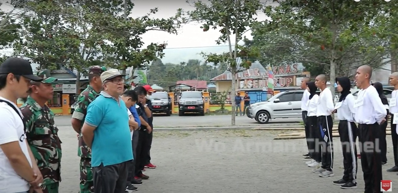 Jelang Tanggal 17 Agustus, Sekda Zainal Efendi memantau kesiapan anggota paskibraka Kabupaten Kerinci