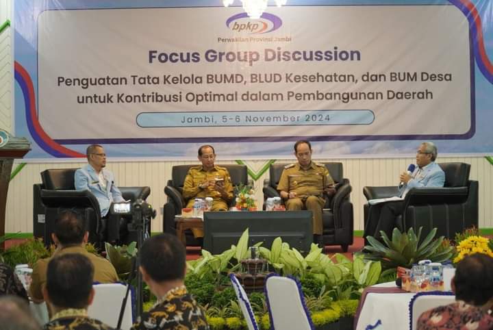 Pjs. Bupati Tanjung Jabung Barat Jadi Pembicara dalam Focus Group Discussion Penguatan Tata Kelola BUMD, BLUD Kesehatan, dan BUM Desa di Provinsi Jambi