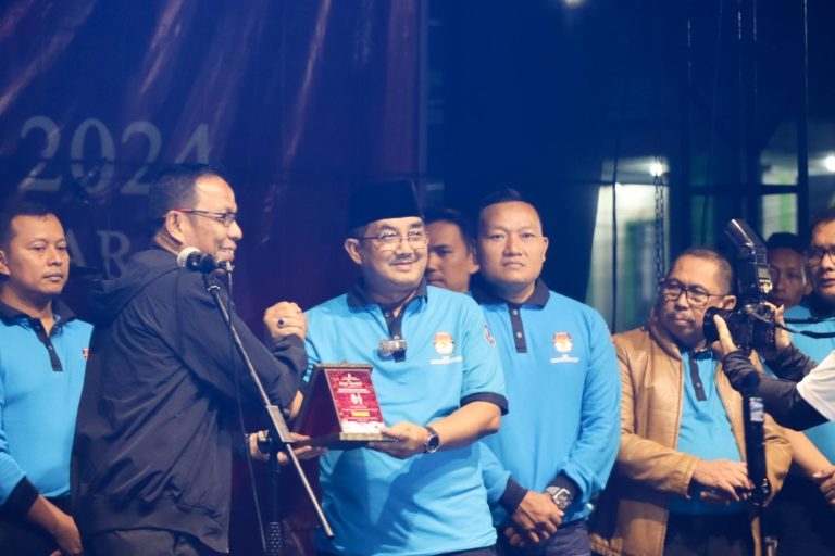 Tanjab Barat Bersiap Meriahkan Pesta Demokrasi : Bupati Anwar Sadat Ajak Warga Aktif di Pilkada 2024