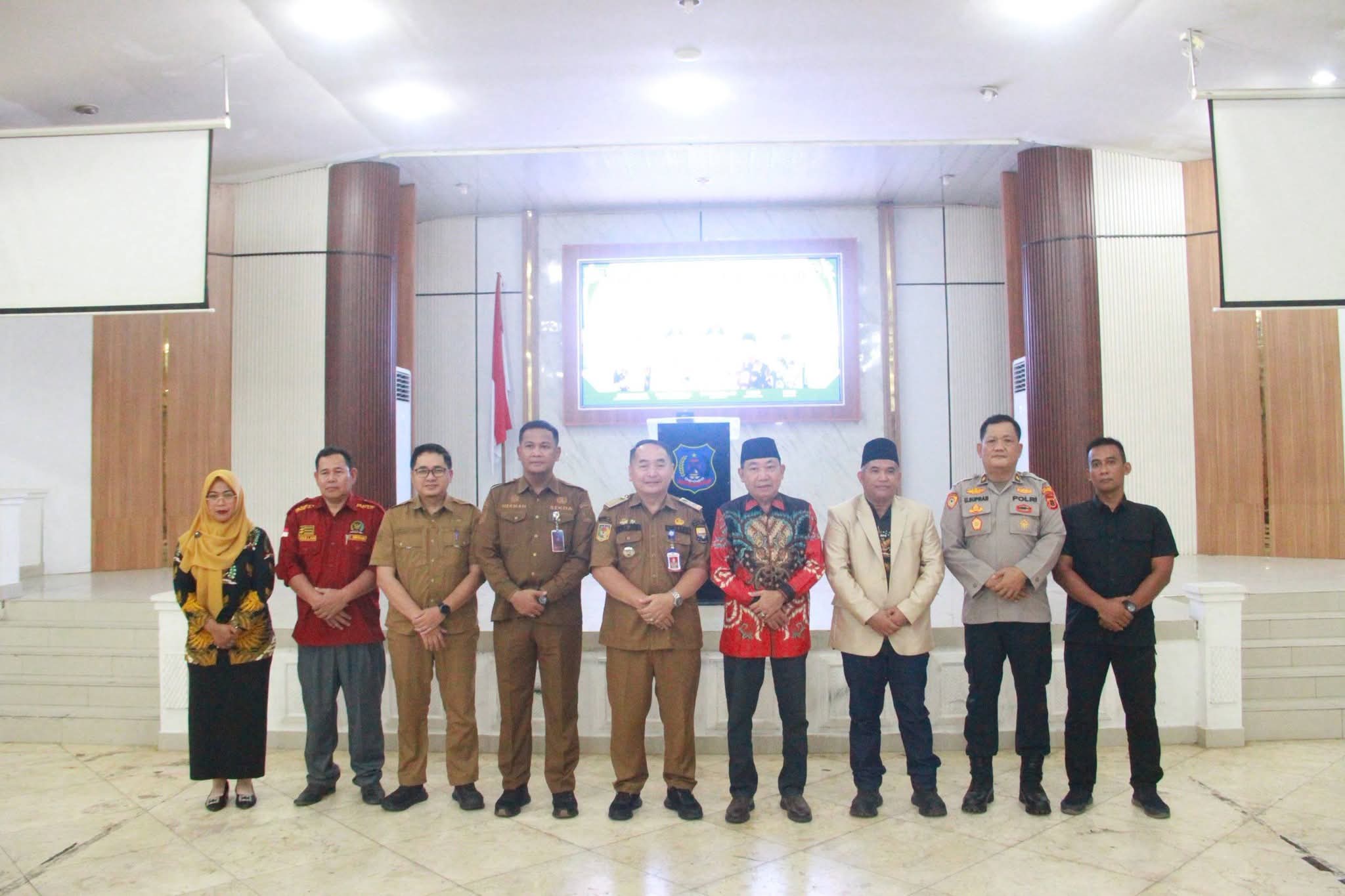 Ketua DPRD Barat Hadiri Bimtek dan Rakerda BPD/PABPDSI ke-IV Kabupaten Tanjab Barat