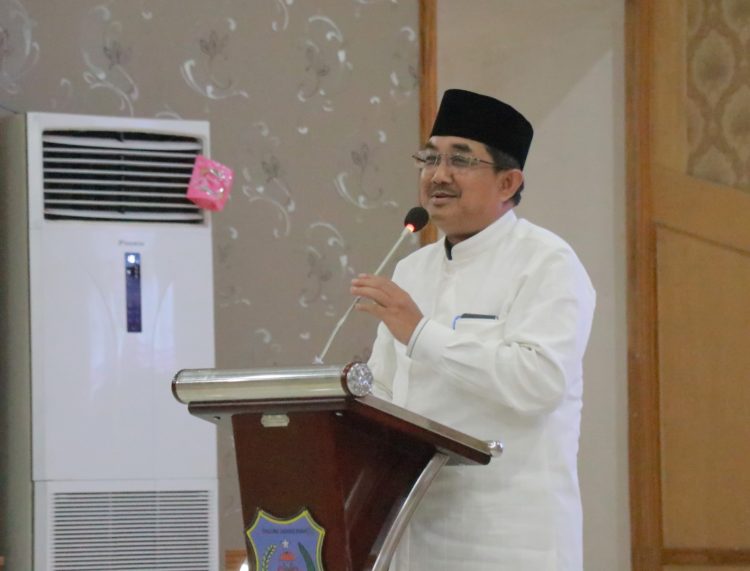 Bupati Anwar Sadat Hadiri Pelantikan PAW DPC APDESI Tanjab Barat 2023-2025
