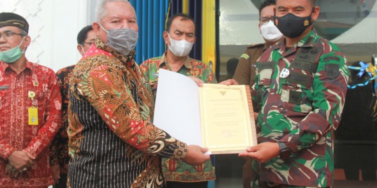 Bupati Safrial : Kerja Sama Pemkab Tanjab Barat dan TNI Bangun Jalan Pelabuhan Roro
