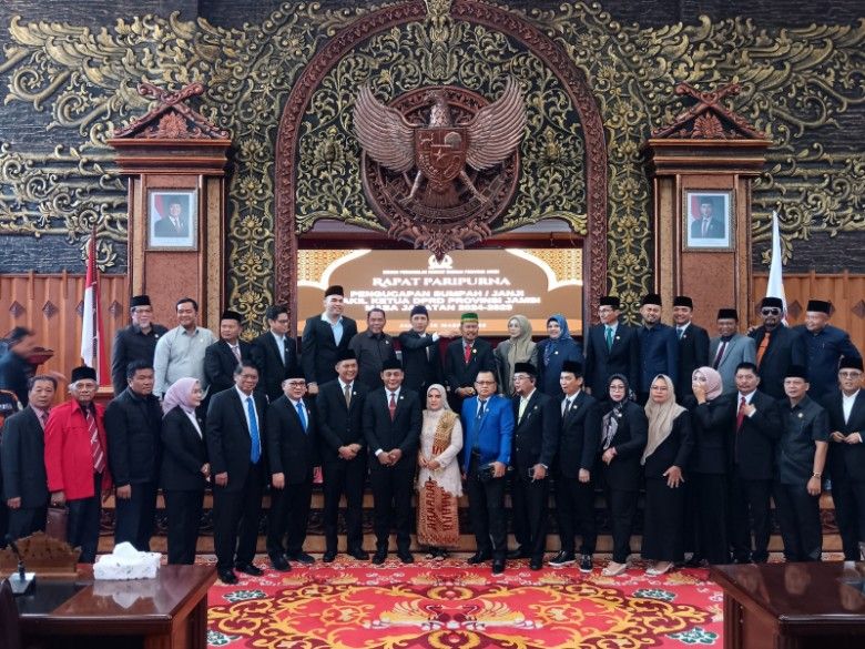 DPRD Gelar Paripurna Pelantikan Samsul Riduan Sebagai Waka DPRD