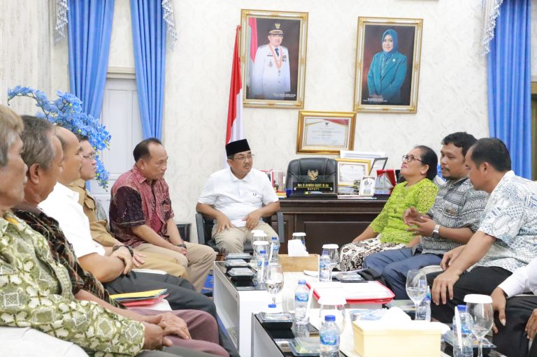 Bupati Anwar Sadat sambut baik Kunjungan Persatuan Gereja Indonesia (PGI) Kabupaten Tanjung Jabung Barat