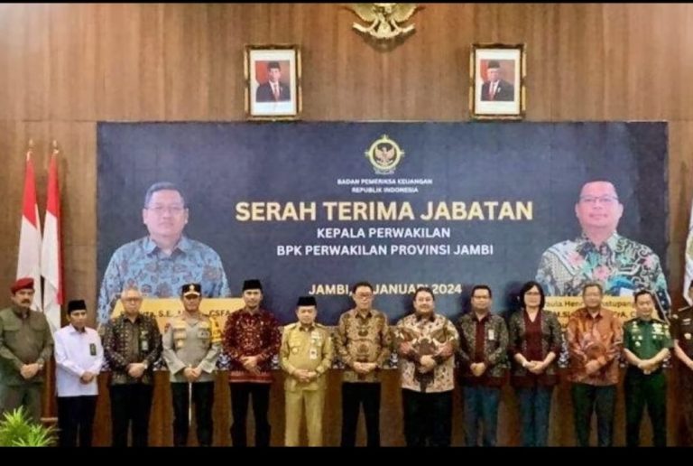 Ketua DPRD Provinsi Jambi Edi Purwanto Hadiri Serah Terima Jabatan Kepala BPK Perwakilan Provinsi Jambi