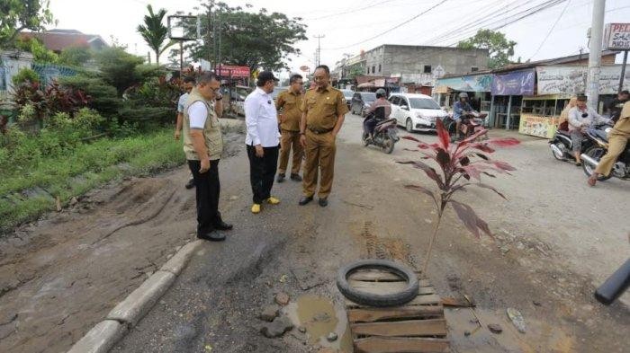 Komisi III Tinjau Jalan Provinsi Rusak di Buluran Kota Jambi