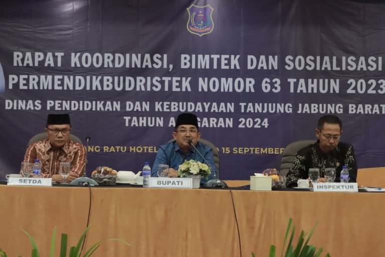 Bupati Tanjab Barat Tekankan Transparansi dan Akuntabilitas dalam Pengelolaan Dana BOSP